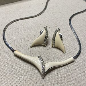 💛 Vintage Vendome Crystal & Enamel Necklace & Earring Set